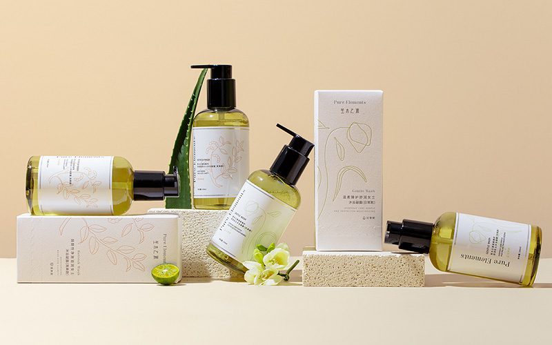 高端化妝品瓶表面處理 磨砂PET瓶工藝與設(shè)計(jì)趨勢(shì)